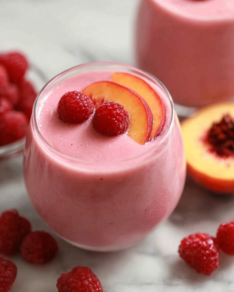 Raspberry Peach Smoothie Recipe