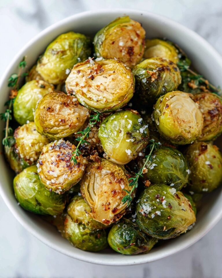 Garlic Parmesan Brussels Sprouts: A Delicious and Healthy Side Dish Recipe