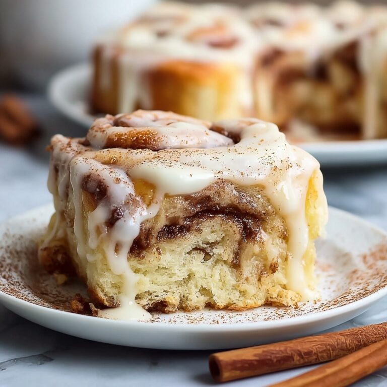 Ooey Gooey Cinnamon Roll Cake Recipe